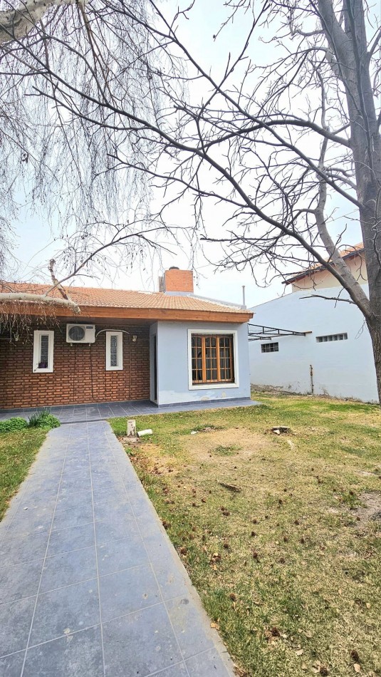 Venta propiedad con 2 casas juntas de 1 dor c/u