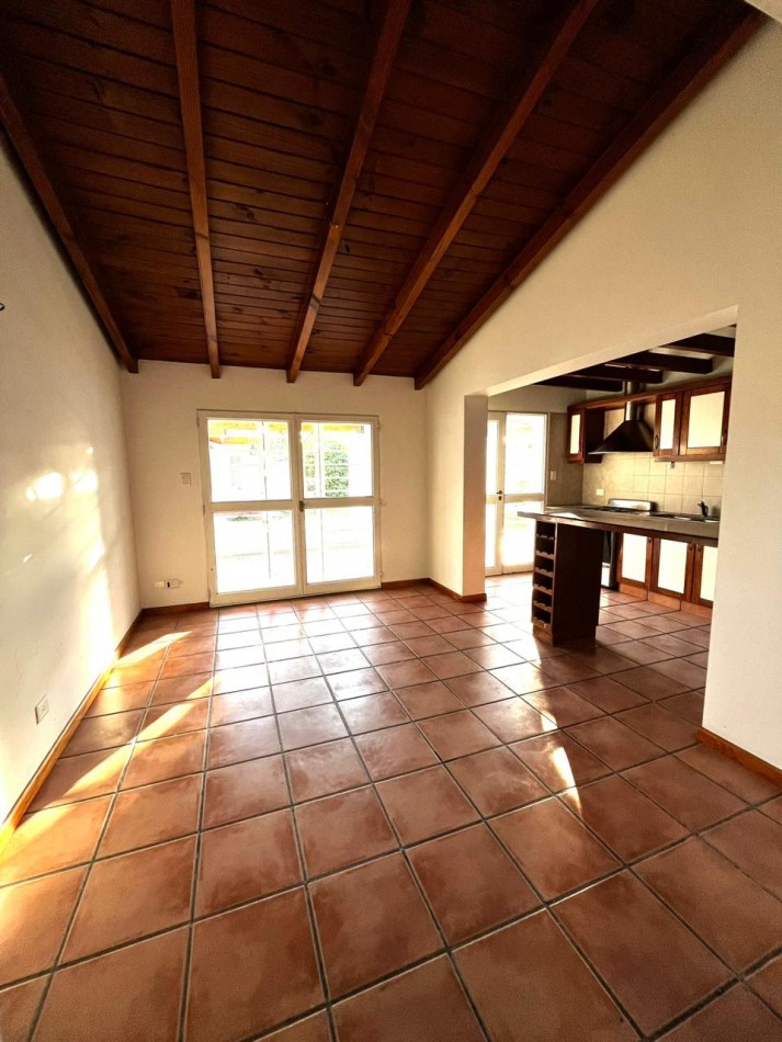 Venta casa 3 dormitorios Alta Barda 