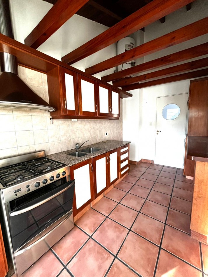 Venta casa 3 dormitorios Alta Barda 