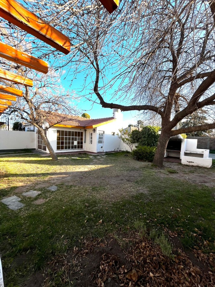 Venta casa 3 dormitorios Alta Barda 